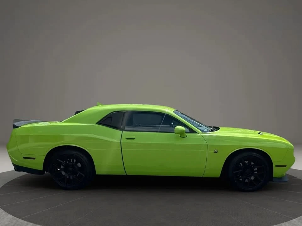2015 Dodge Challenger SRT8 & 392 3rd Gen - Image 3 of 11