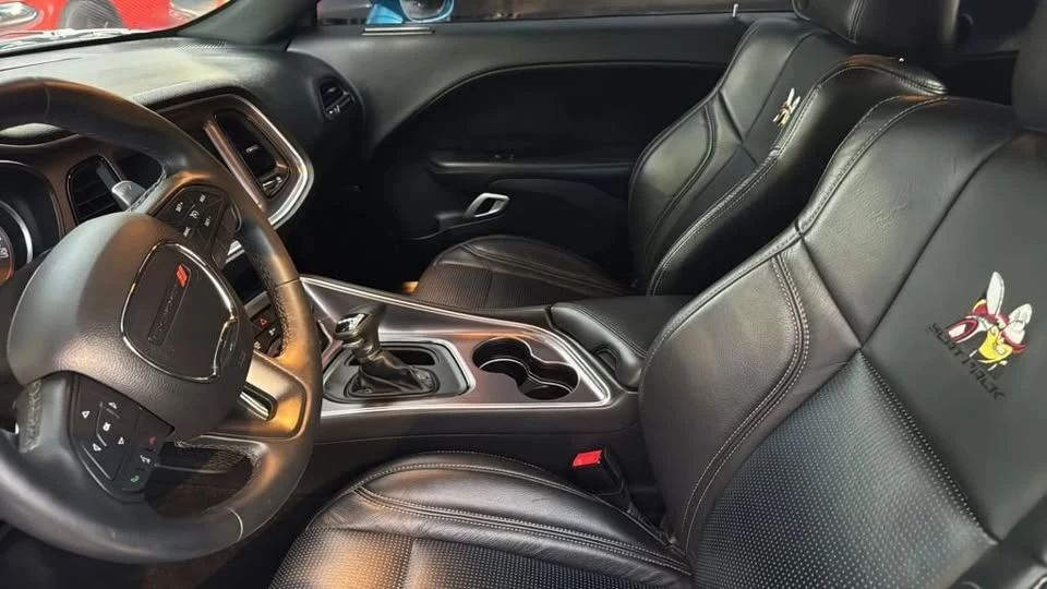 2015 Dodge Challenger SRT8 & 392 3rd Gen - Image 4 of 7