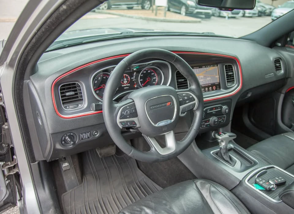 2015 Dodge Charger 7th Gen - Image 12 of 18