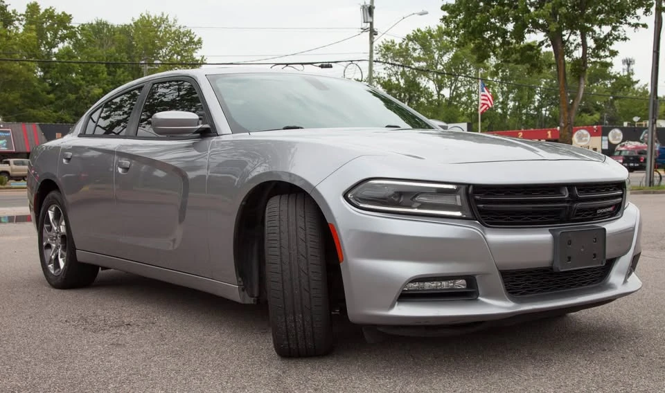2015 Dodge Charger 7th Gen - Image 2 of 18