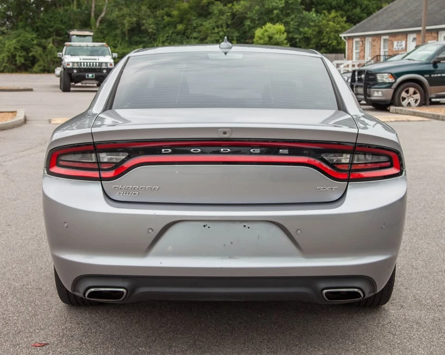 2015 Dodge Charger 7th Gen - Image 6 of 18