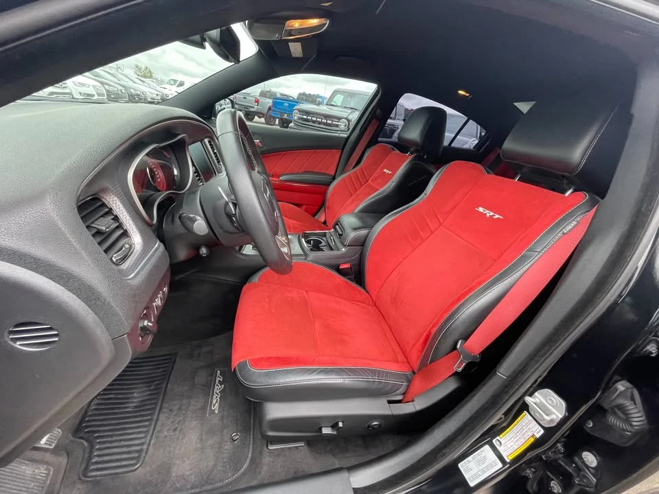 2015 Dodge Charger SRT Hellcat 7th Gen - Image 15 of 18
