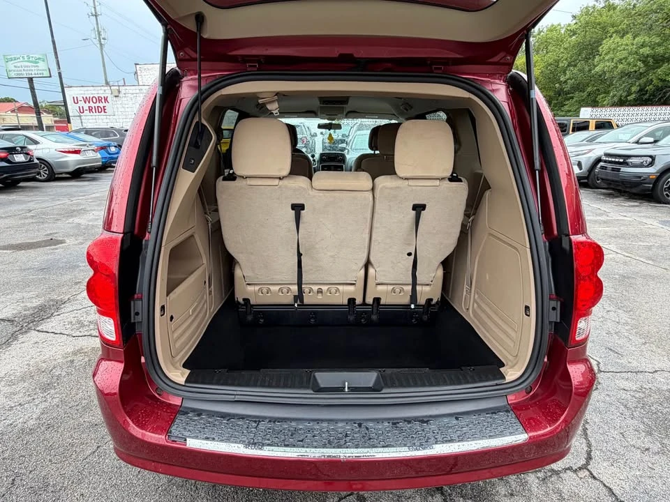 2015 Dodge Caravan - Image 18 of 20