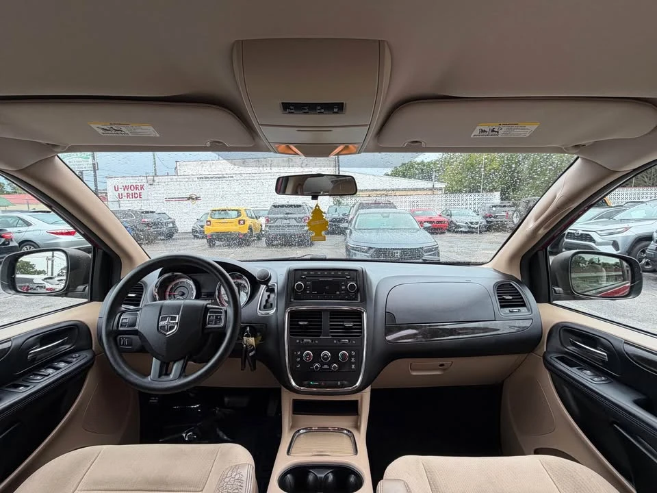 2015 Dodge Caravan - Image 9 of 20