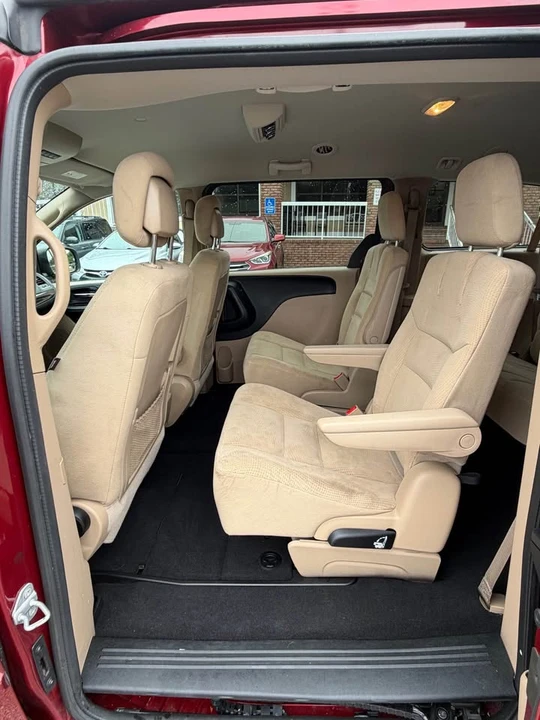 2015 Dodge Caravan - Image 12 of 20