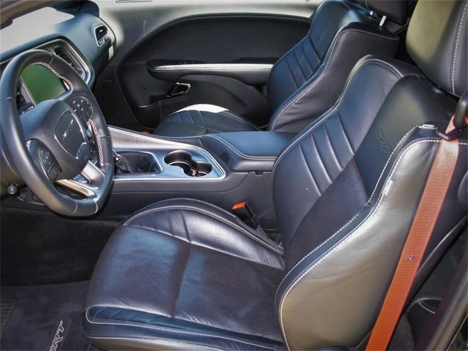 2015 Dodge Challenger 3rd Gen - Image 13 of 25