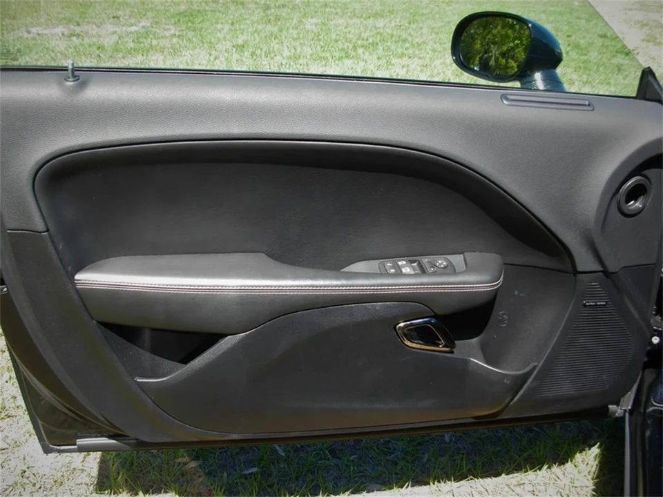 2015 Dodge Challenger 3rd Gen - Image 21 of 25