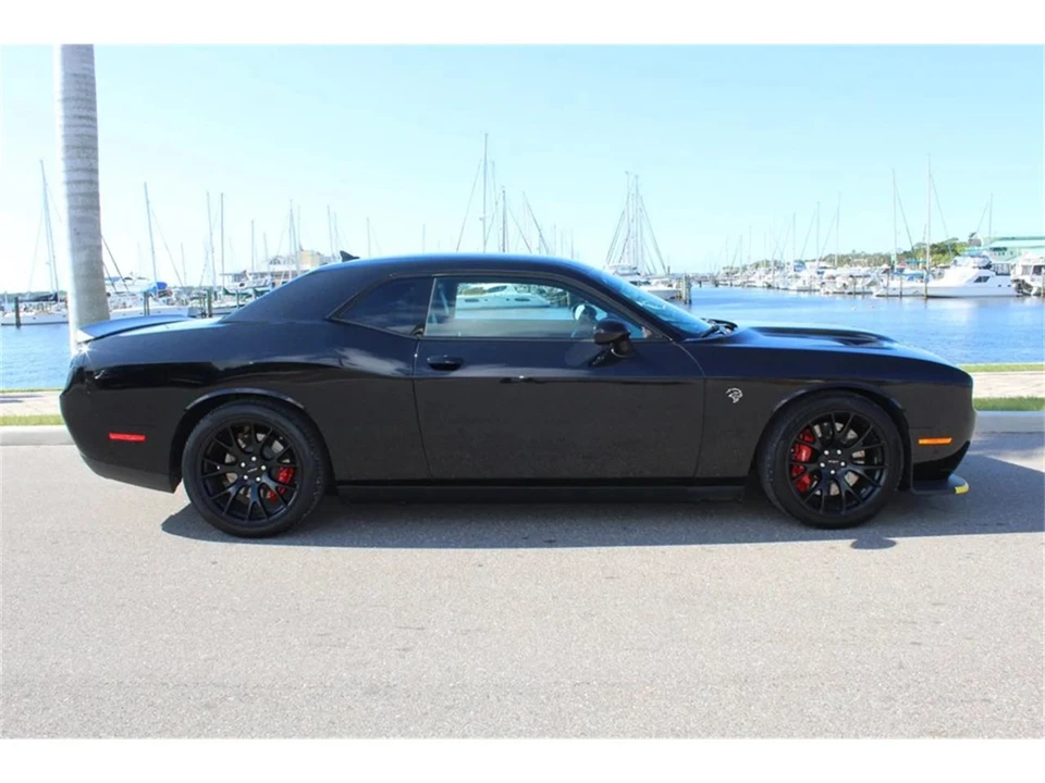 2015 Dodge Challenger 3rd Gen - Image 8 of 25
