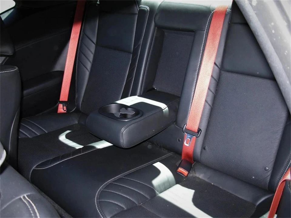 2015 Dodge Challenger 3rd Gen - Image 19 of 25