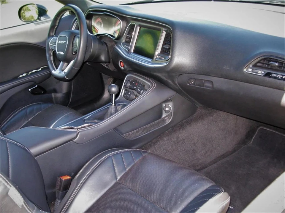 2015 Dodge Challenger 3rd Gen - Image 17 of 25