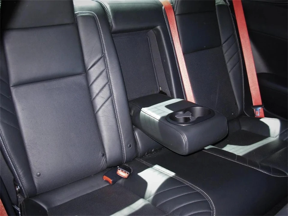 2015 Dodge Challenger 3rd Gen - Image 20 of 25