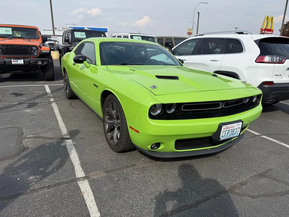 2015 Dodge Challenger 3rd Gen - Image 3 of 5
