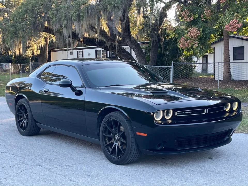 2015 Dodge Challenger 3rd Gen - Image 3 of 11