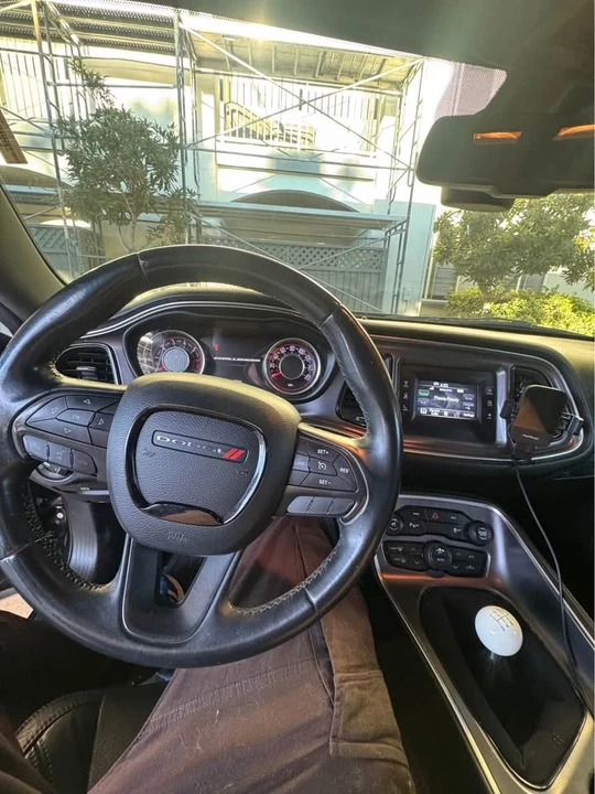 2015 Dodge Challenger 3rd Gen - Image 6 of 16