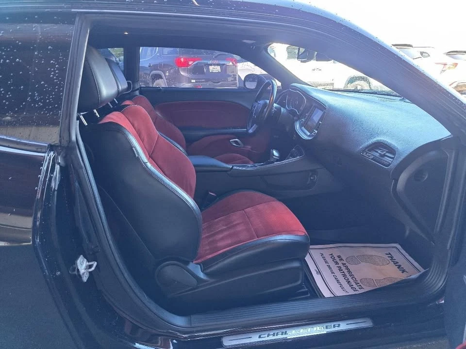 2015 Dodge Challenger 3rd Gen - Image 10 of 17