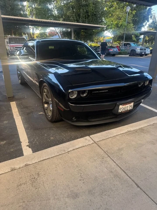 2015 Dodge Challenger 3rd Gen - Image 15 of 16