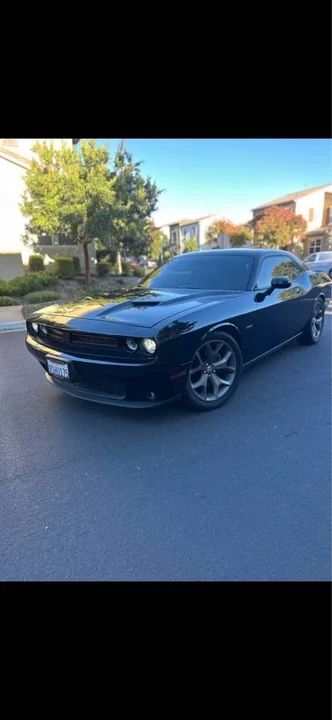 2015 Dodge Challenger 3rd Gen - Image 14 of 16