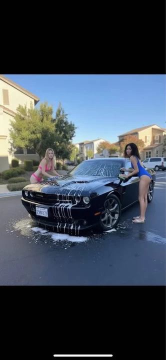 2015 Dodge Challenger 3rd Gen - Image 16 of 16