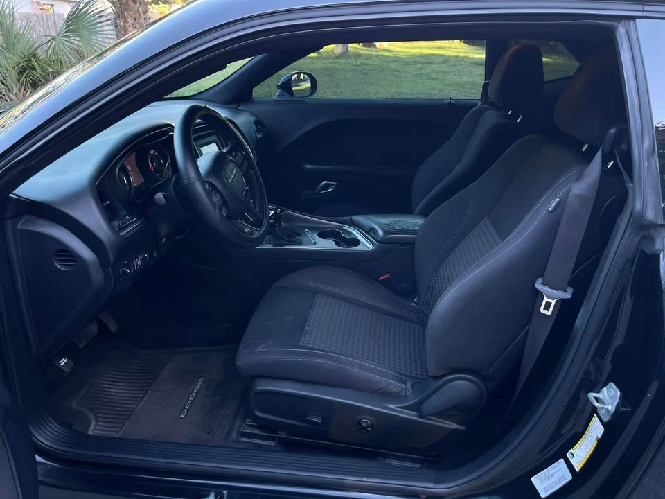 2015 Dodge Challenger 3rd Gen - Image 7 of 11