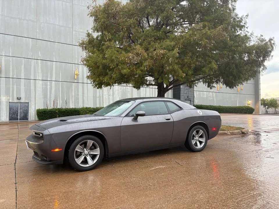 2015 Dodge Challenger 3rd Gen - Image 2 of 5