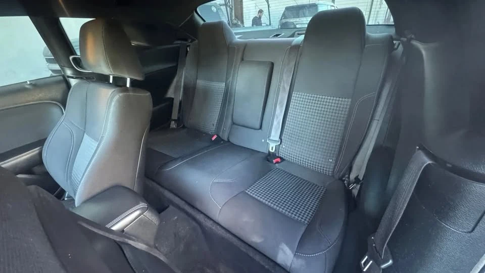 2015 Dodge Challenger 3rd Gen - Image 8 of 17