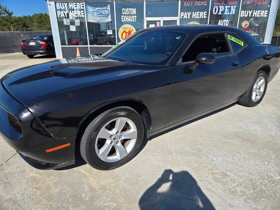 2015 Dodge Challenger 3rd Gen - Image 2 of 13