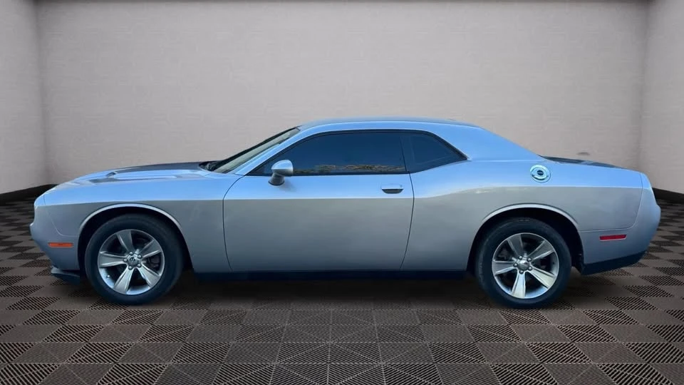 2015 Dodge Challenger 3rd Gen - Image 4 of 17