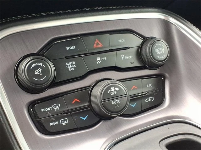 2015 Dodge Challenger 3rd Gen - Image 14 of 19