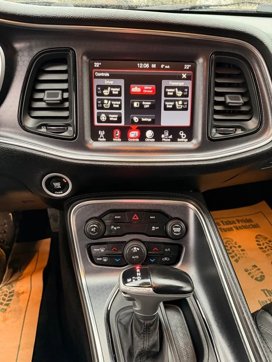 2015 Dodge Challenger 3rd Gen - Image 11 of 13