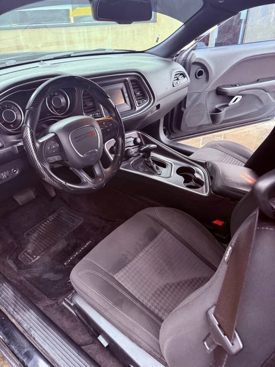 2015 Dodge Challenger 3rd Gen - Image 5 of 7