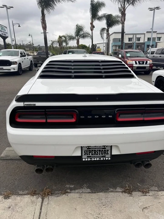 2015 Dodge Challenger 3rd Gen - Image 6 of 18