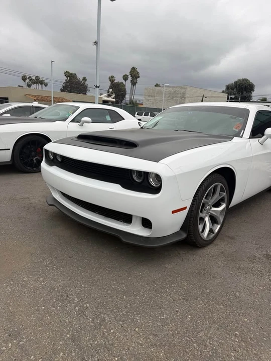 2015 Dodge Challenger 3rd Gen - Image 3 of 18