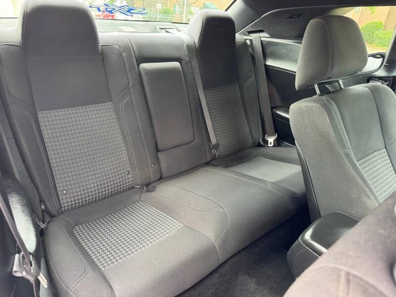 2015 Dodge Challenger 3rd Gen - Image 12 of 16