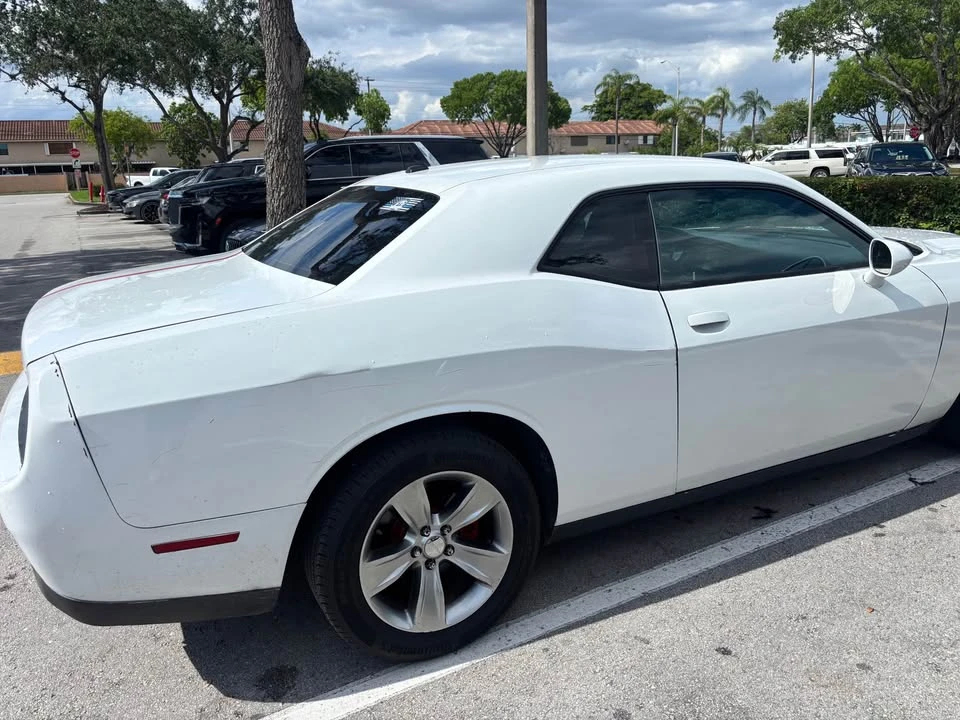 2015 Dodge Challenger 3rd Gen - Image 3 of 5