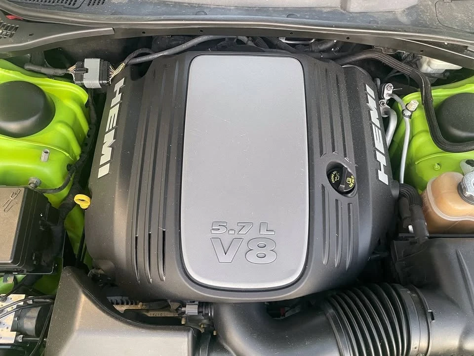 2015 Dodge Challenger 3rd Gen - Image 16 of 20