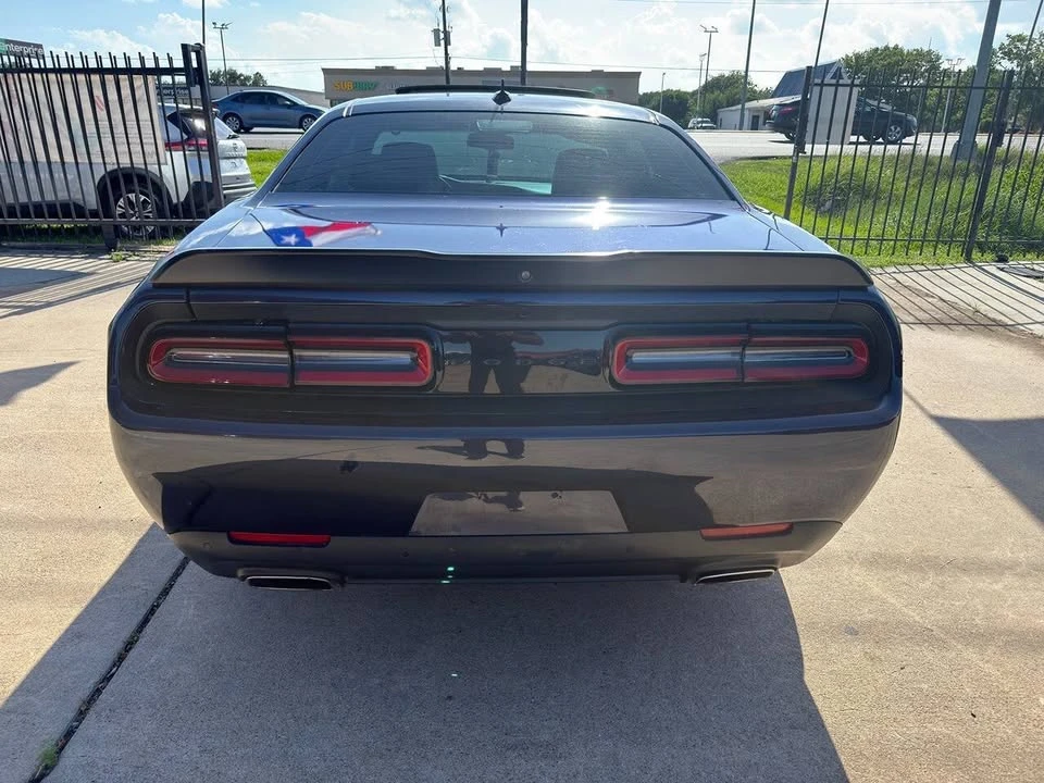 2015 Dodge Challenger 3rd Gen - Image 8 of 17