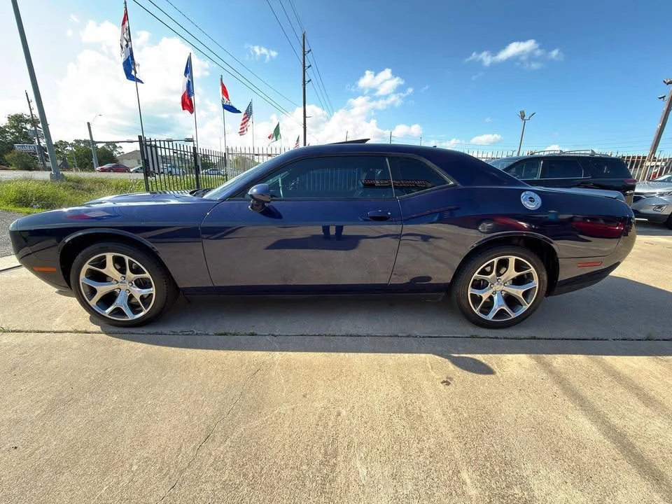 2015 Dodge Challenger 3rd Gen - Image 5 of 17
