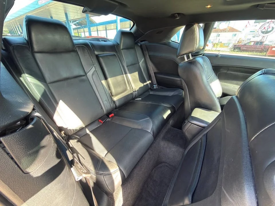 2015 Dodge Challenger 3rd Gen - Image 11 of 17