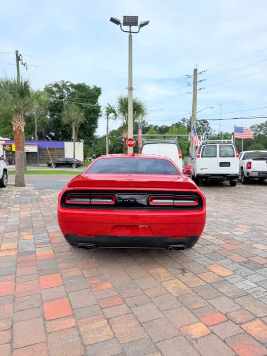 2015 Dodge Challenger 3rd Gen - Image 7 of 17