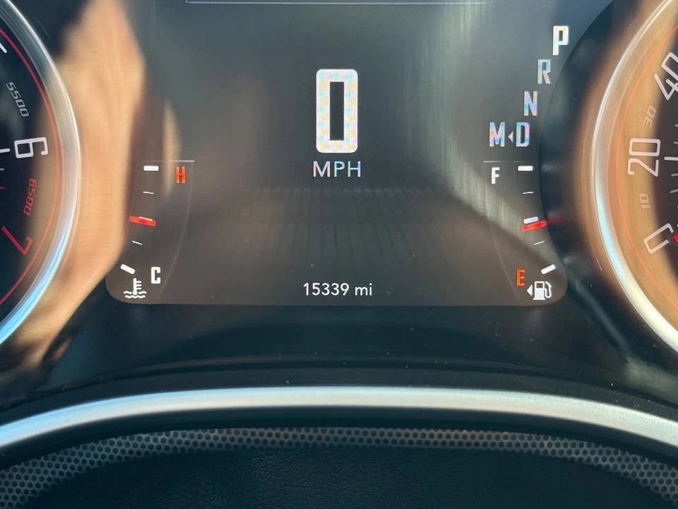 2015 Dodge Challenger 3rd Gen - Image 16 of 17