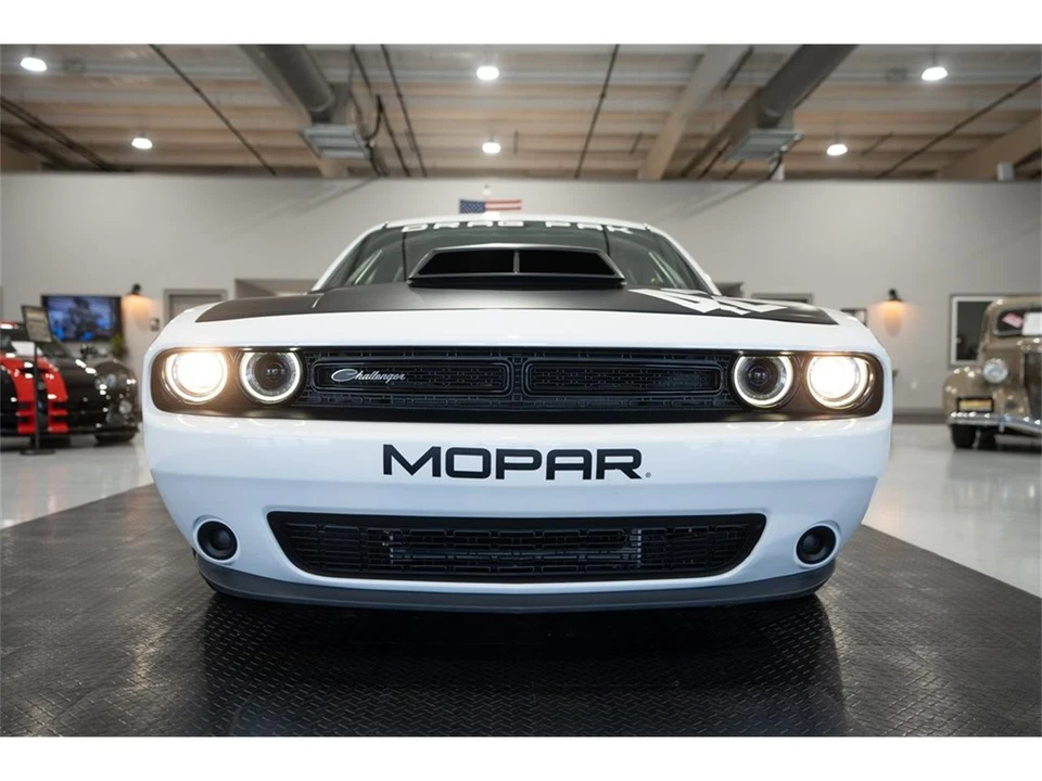 2015 Dodge Challenger 3rd Gen - Image 17 of 31