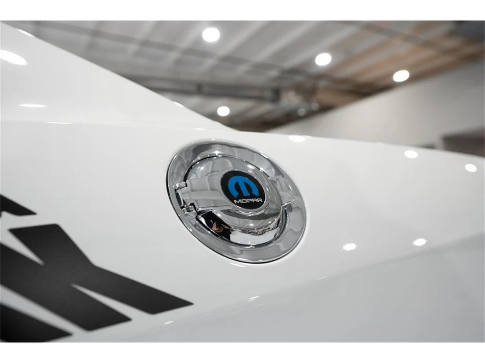 2015 Dodge Challenger 3rd Gen - Image 30 of 31