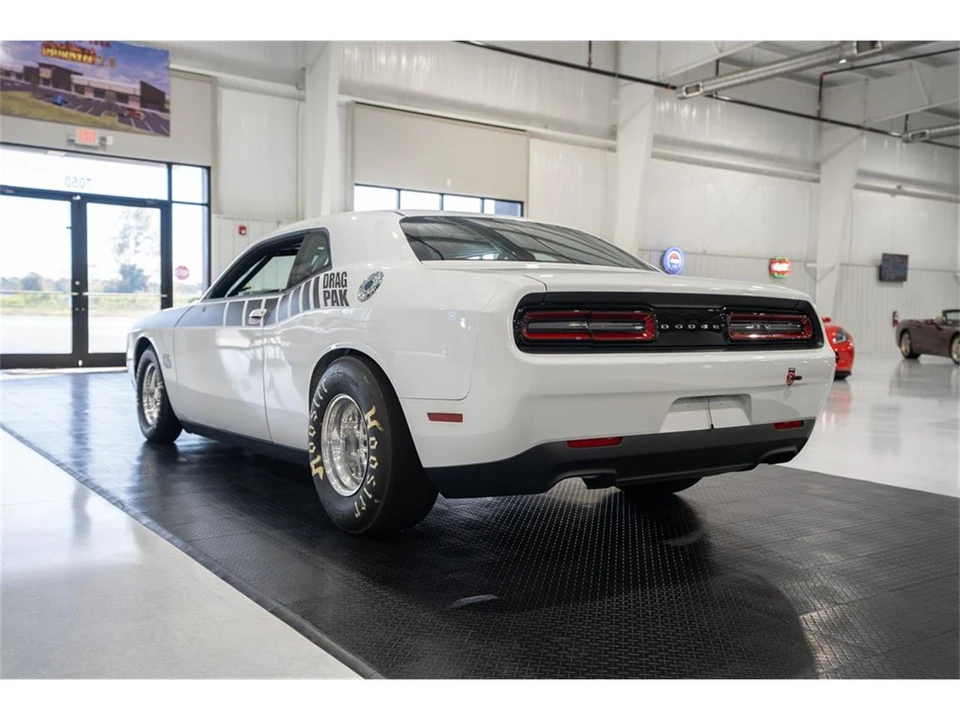 2015 Dodge Challenger 3rd Gen - Image 6 of 31