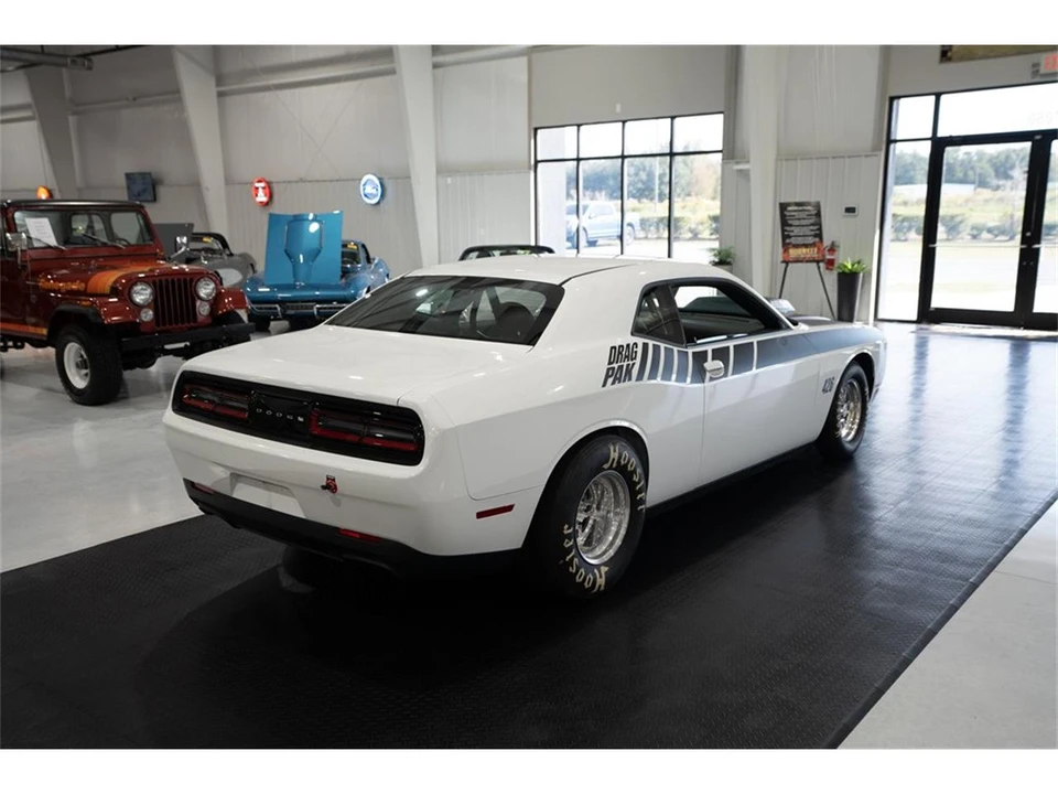 2015 Dodge Challenger 3rd Gen - Image 11 of 31