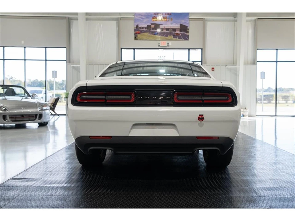 2015 Dodge Challenger 3rd Gen - Image 8 of 31
