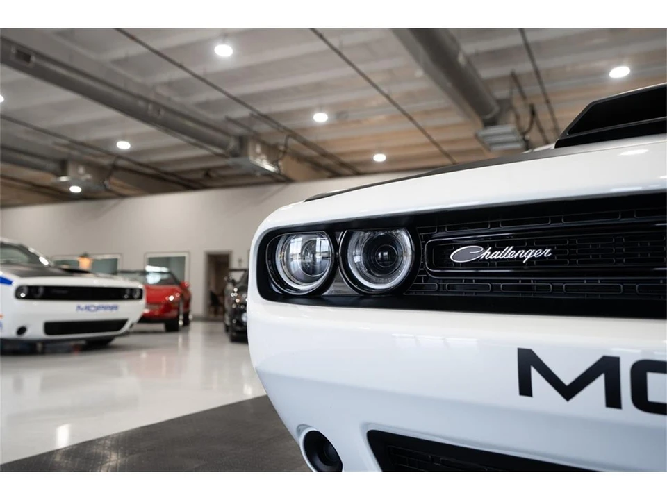 2015 Dodge Challenger 3rd Gen - Image 20 of 31