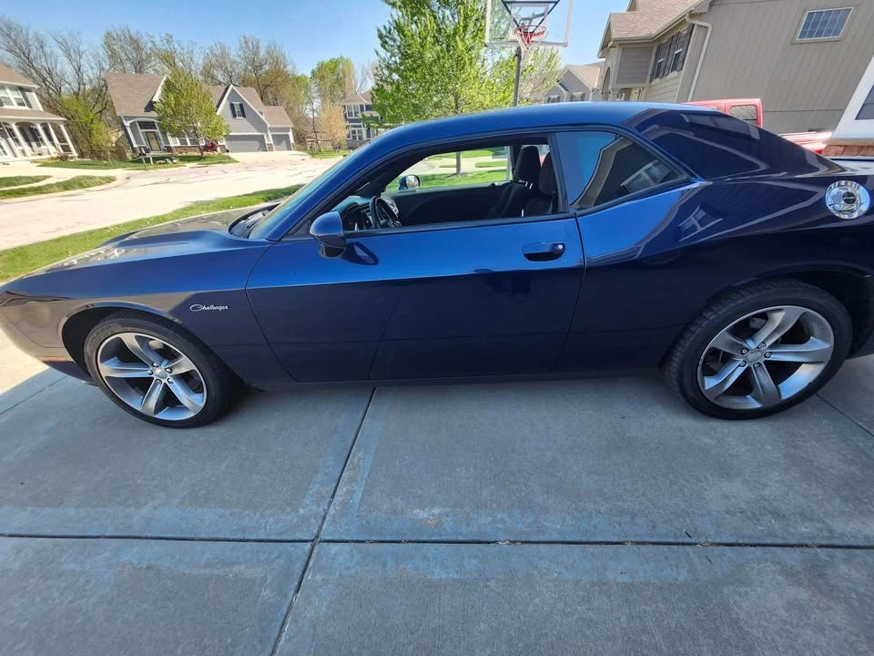 2015 Dodge Challenger 3rd Gen - Image 13 of 14