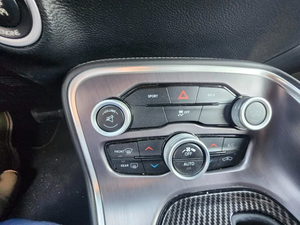 2015 Dodge Challenger 3rd Gen - Image 3 of 14