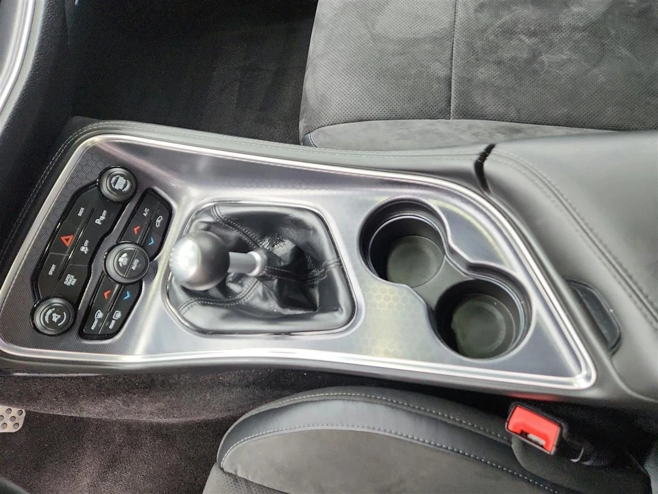 2015 Dodge Challenger 3rd Gen - Image 13 of 28