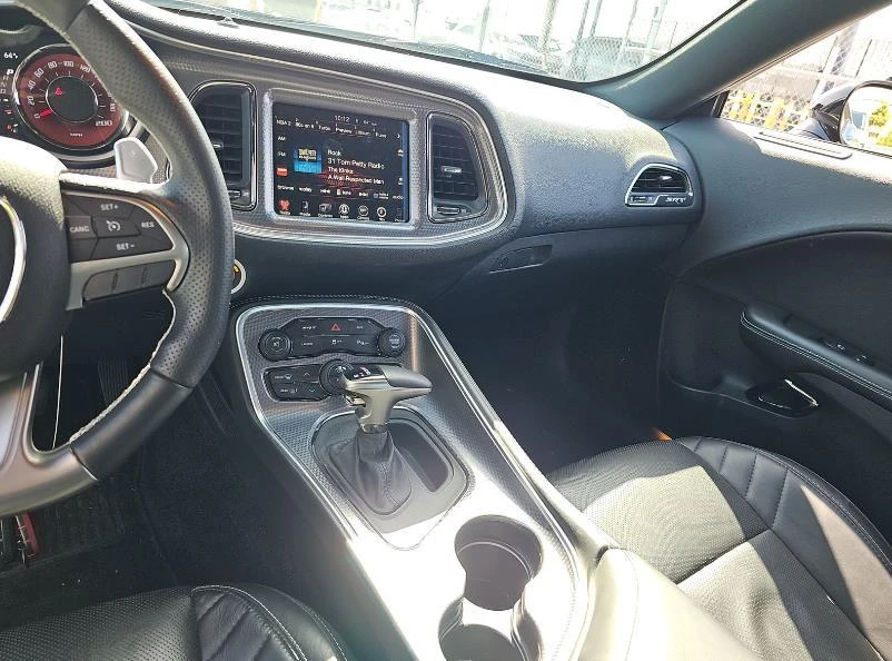2015 Dodge Challenger 3rd Gen - Image 9 of 21